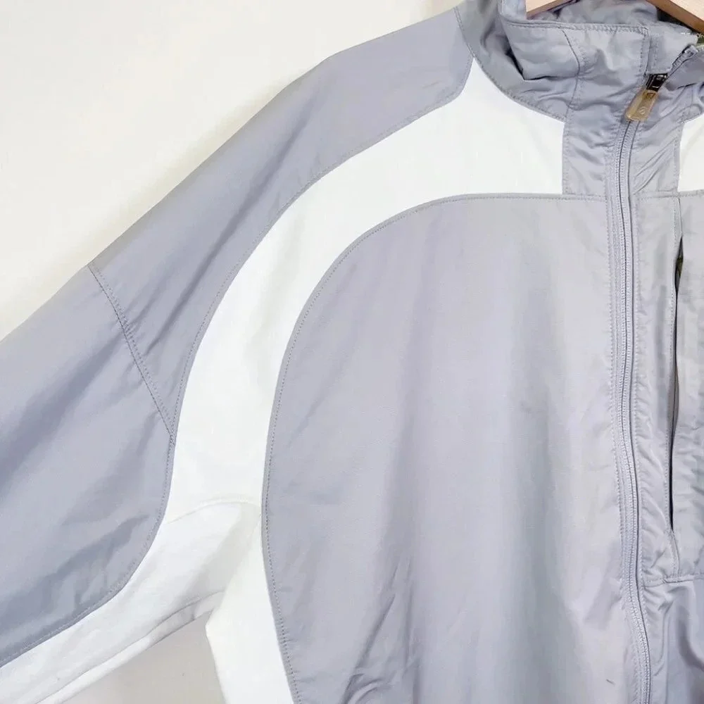 The North Face Men's Flight Series Light Weight Windbreaker Jacket
